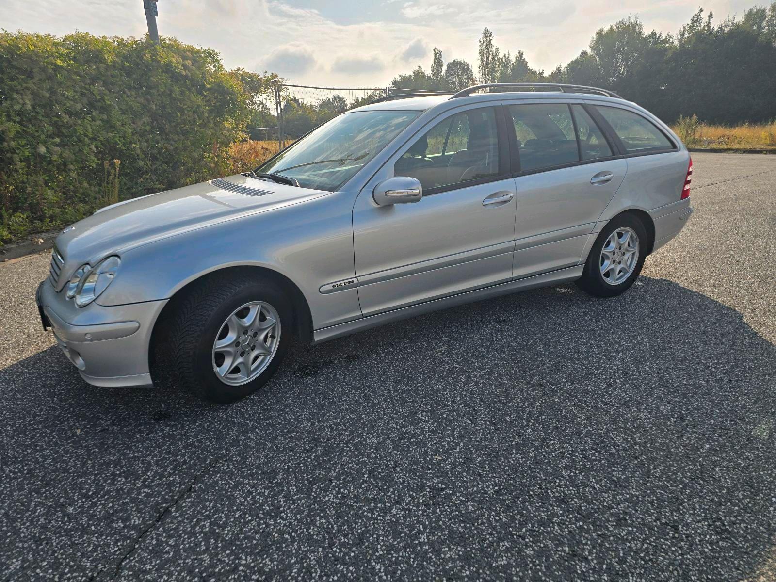Mercedes-Benz C 180