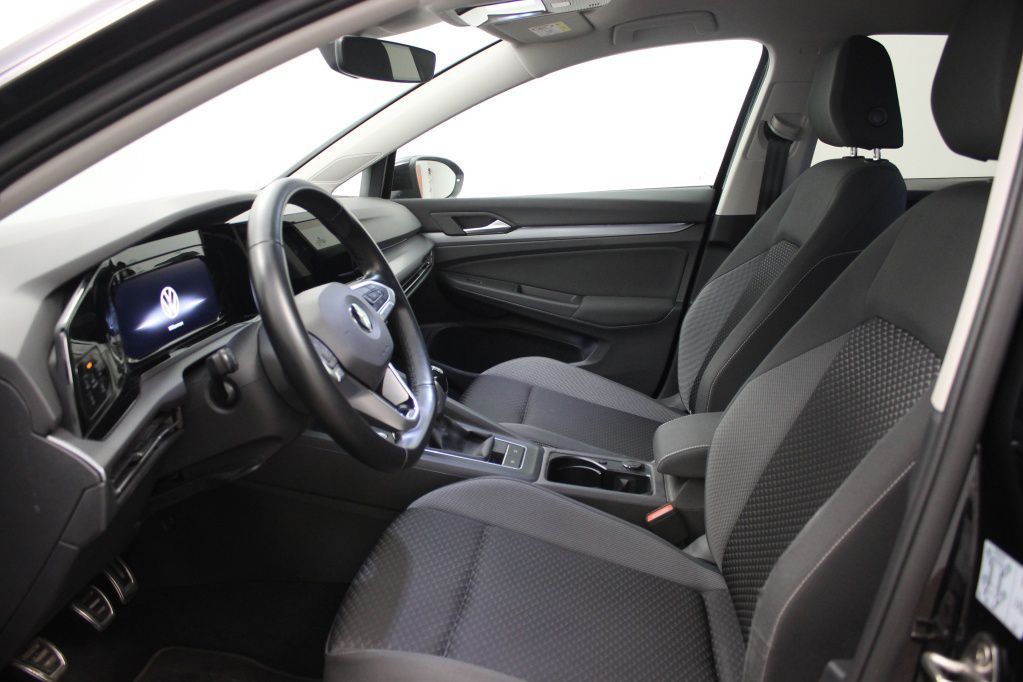 Volkswagen Golf Life Active 1.5 TSI 96kW PDC*NAV*Klima*SH