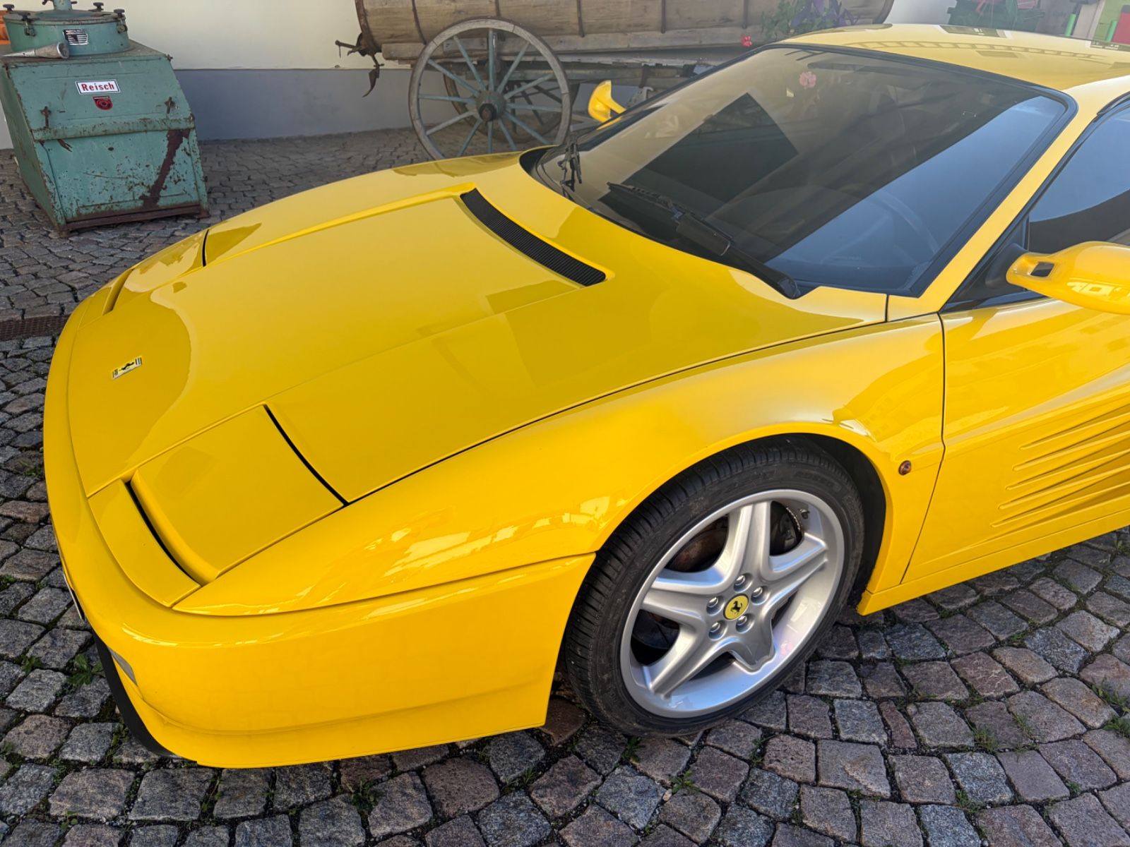 FERRARI 512 4