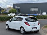 Opel Corsa D Color Edition - Opel Corsa: Weiß, Color Edition