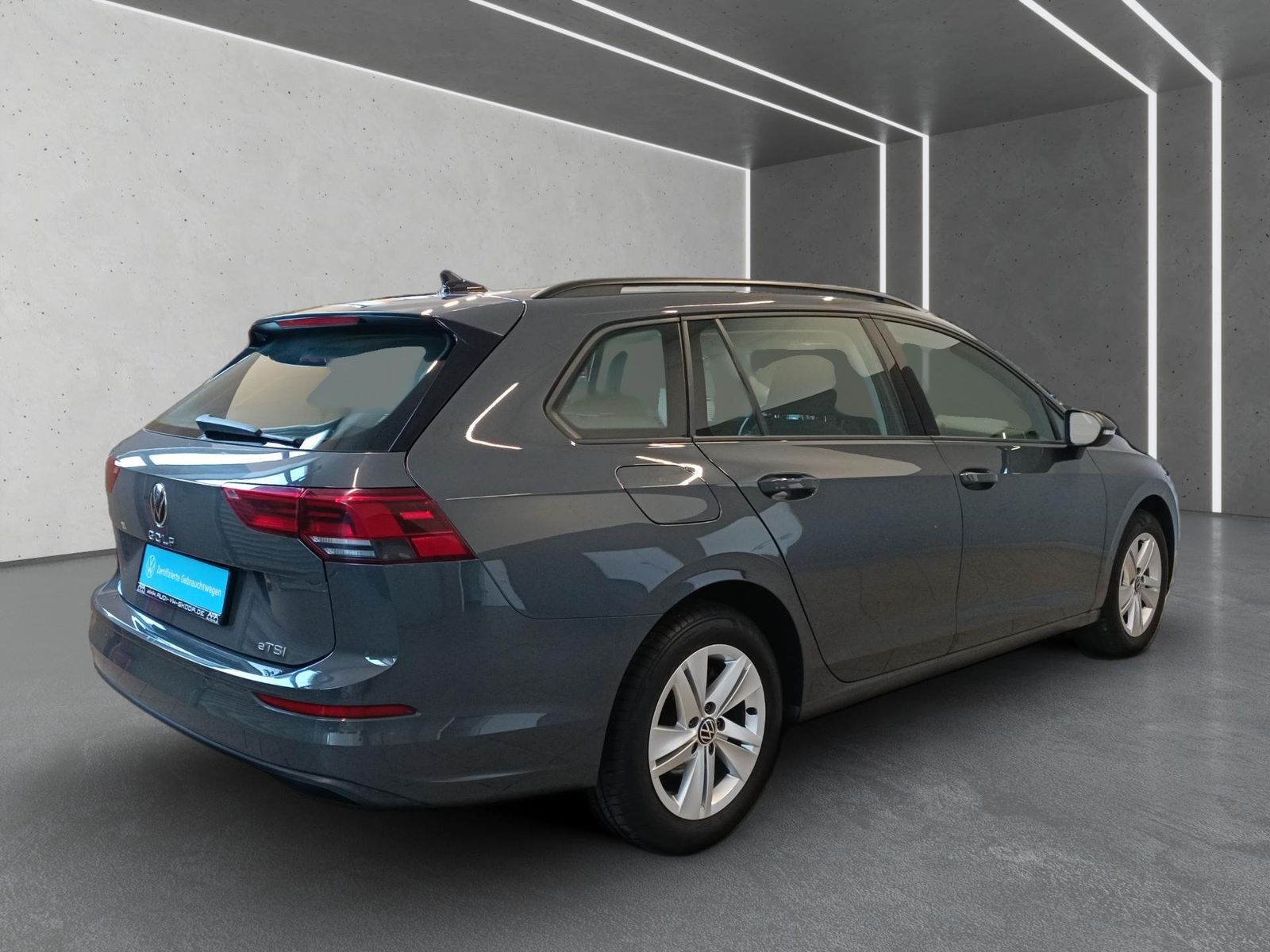 Volkswagen Golf VIII Var. 1.5 eTSI LIFE DSG LED NAV ACC SHZ foto 4