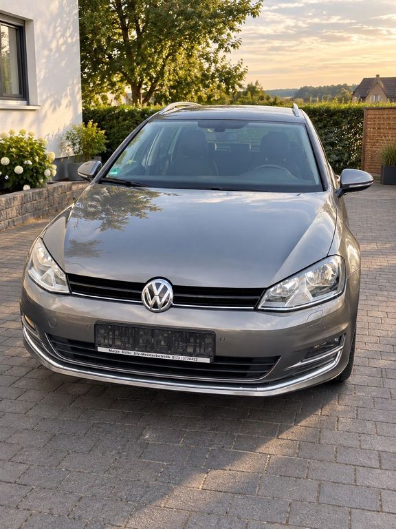 Image of Volkswagen Golf