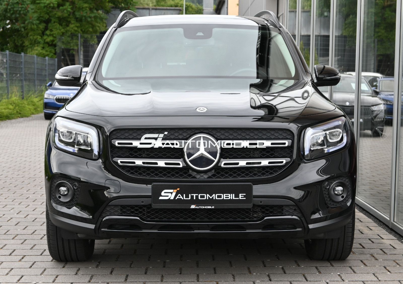 Fahrzeugabbildung Mercedes-Benz GLB 200 d Aut. Night Paket °AHK°STANDHEIZ°KAMERA