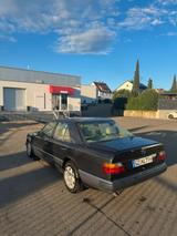 Mercedes-Benz Mercedes e300-24v - gebrauchte Mercedes-Benz E 300 aus dem Jahr 1990
