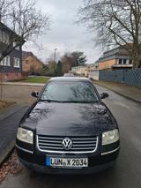 Volkswagen Passat 1.9 TDI DPF Highline Highline - Volkswagen Passat mit Diesel-Antrieb: Limousine, 1.9