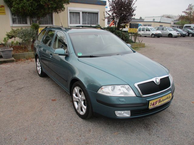 Skoda Octavia Combi Elegance