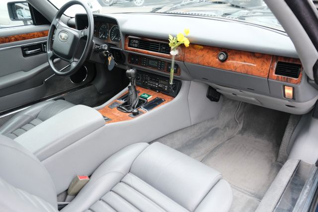 Fahrzeugabbildung Jaguar XJ-S/Aus erster deutscher Hand im Bestzustand