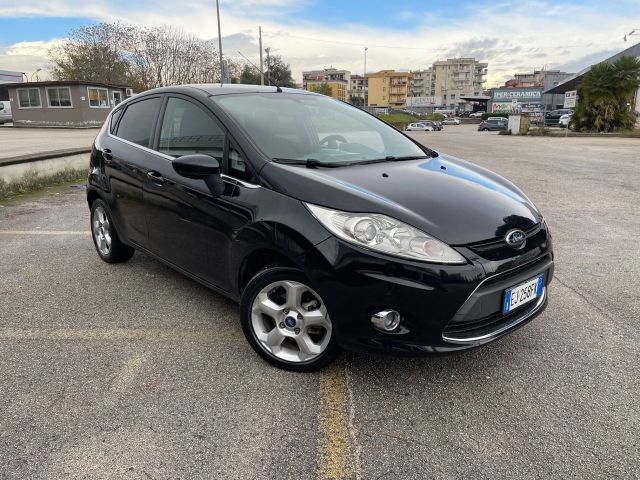 Ford Fiesta 1.4 TDi 5 porte Titanium SuperFull P