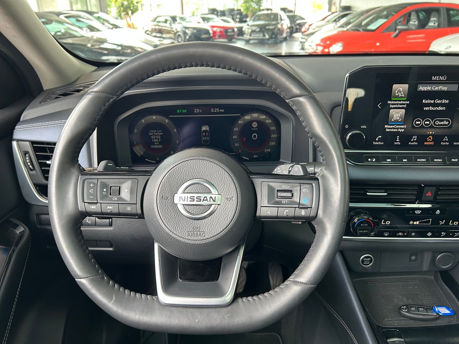 Fahrzeugabbildung Nissan Qashqai Premiere Edition PANO HUD 360° LED NAV