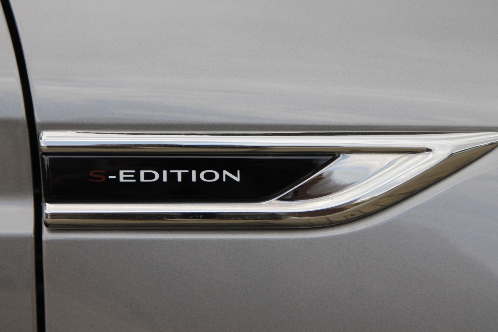 Fahrzeugabbildung Renault Talisman LIMITED BLUE dCi 200 EDC S-Edition