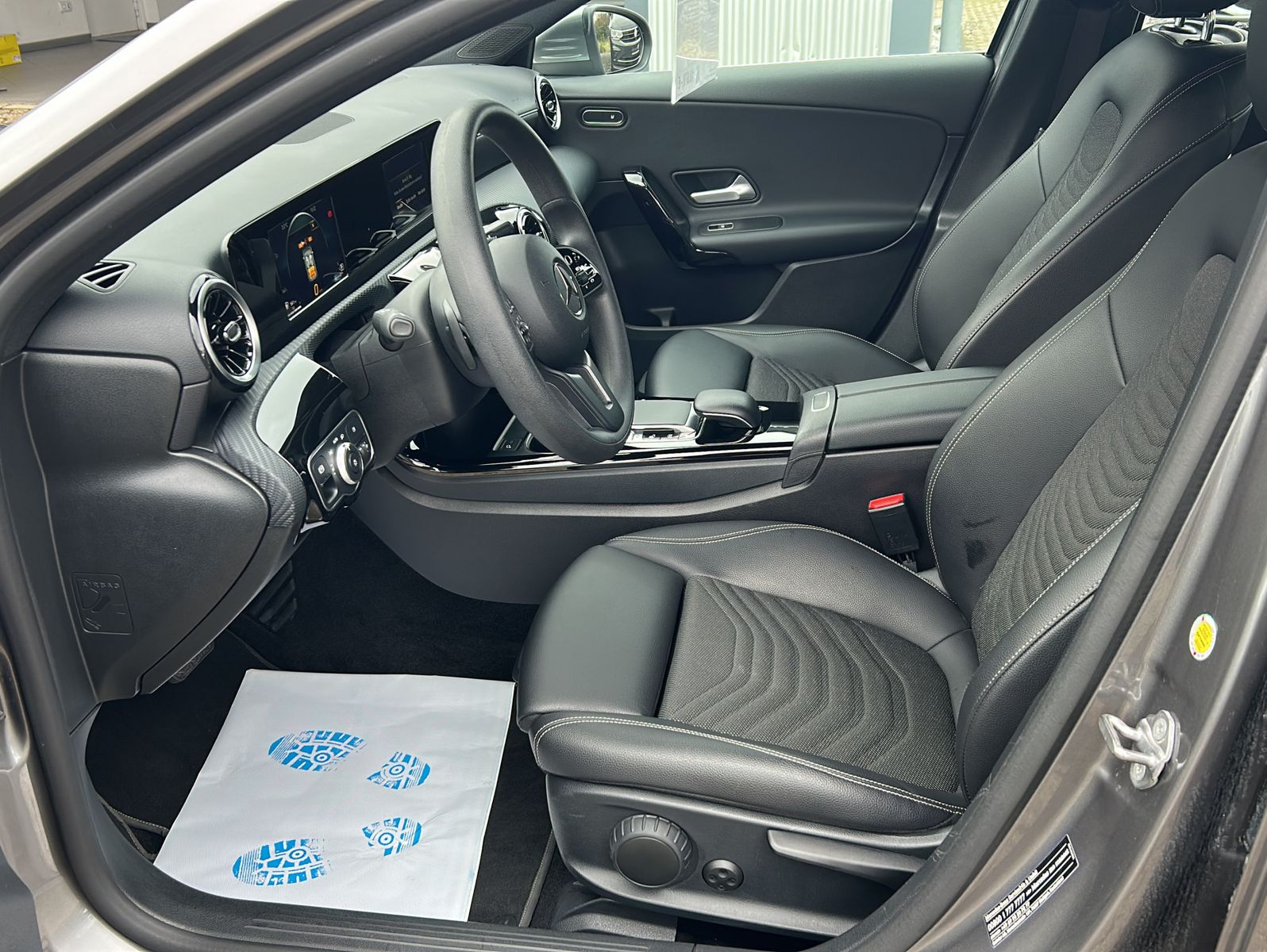 Fahrzeugabbildung Mercedes-Benz A 180 dStyle