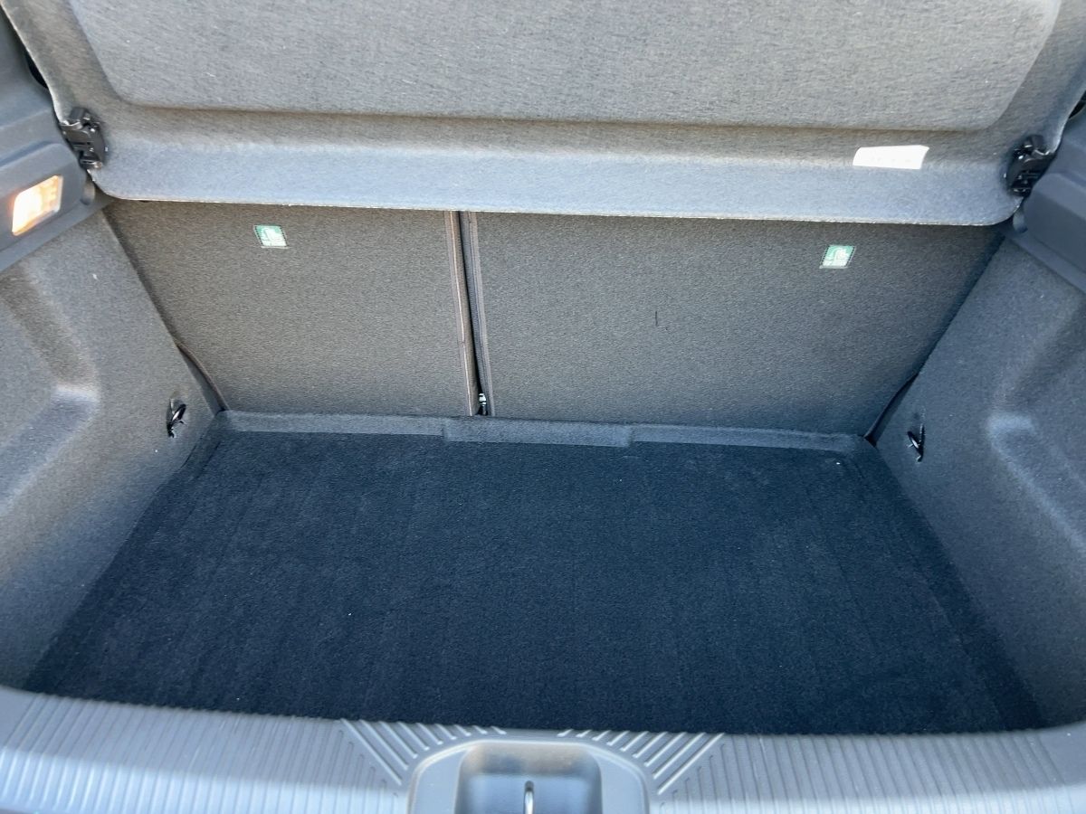 Renault Clio - Bild 17