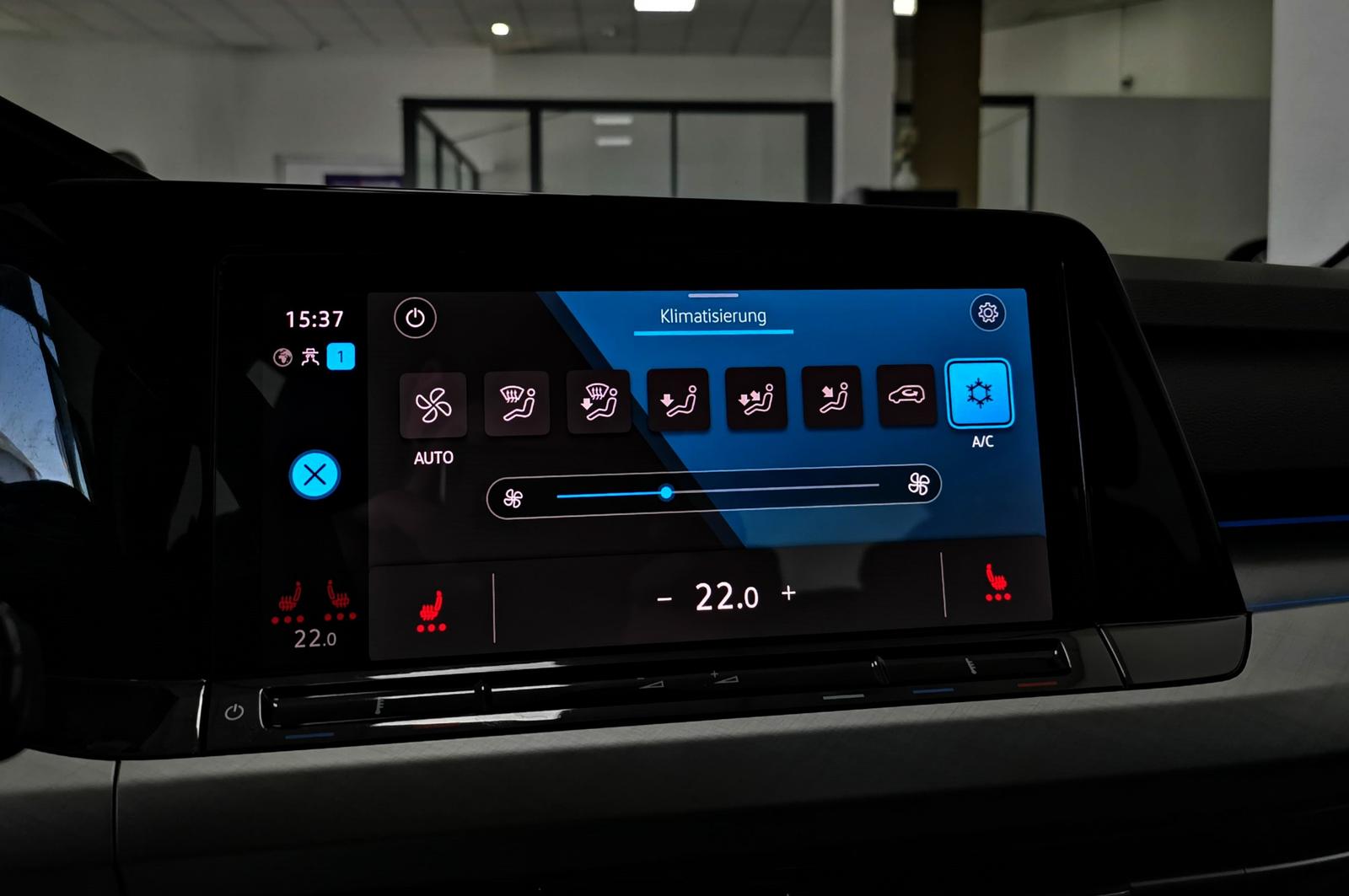 Volkswagen Golf VIII Life*CarPlay*ACC*Lane Assist*SHZ*Navi, миниатюра 19