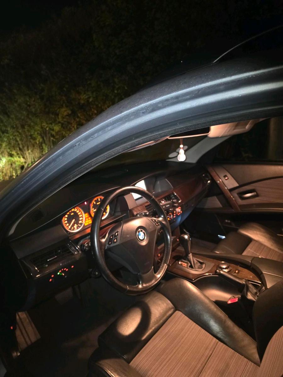 BMW 520 2007 — photo 12