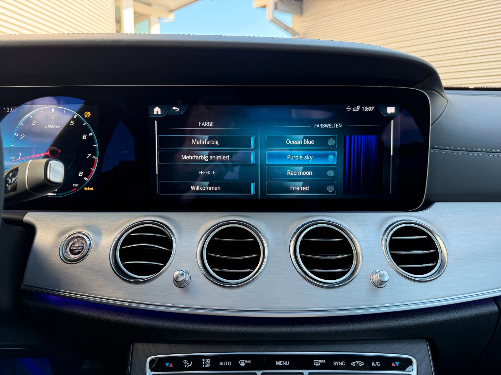 Fahrzeugabbildung Mercedes-Benz E 63 AMG S+DISTR+360°+AIRMAT+DRIVERS+NIGHT+PANO+