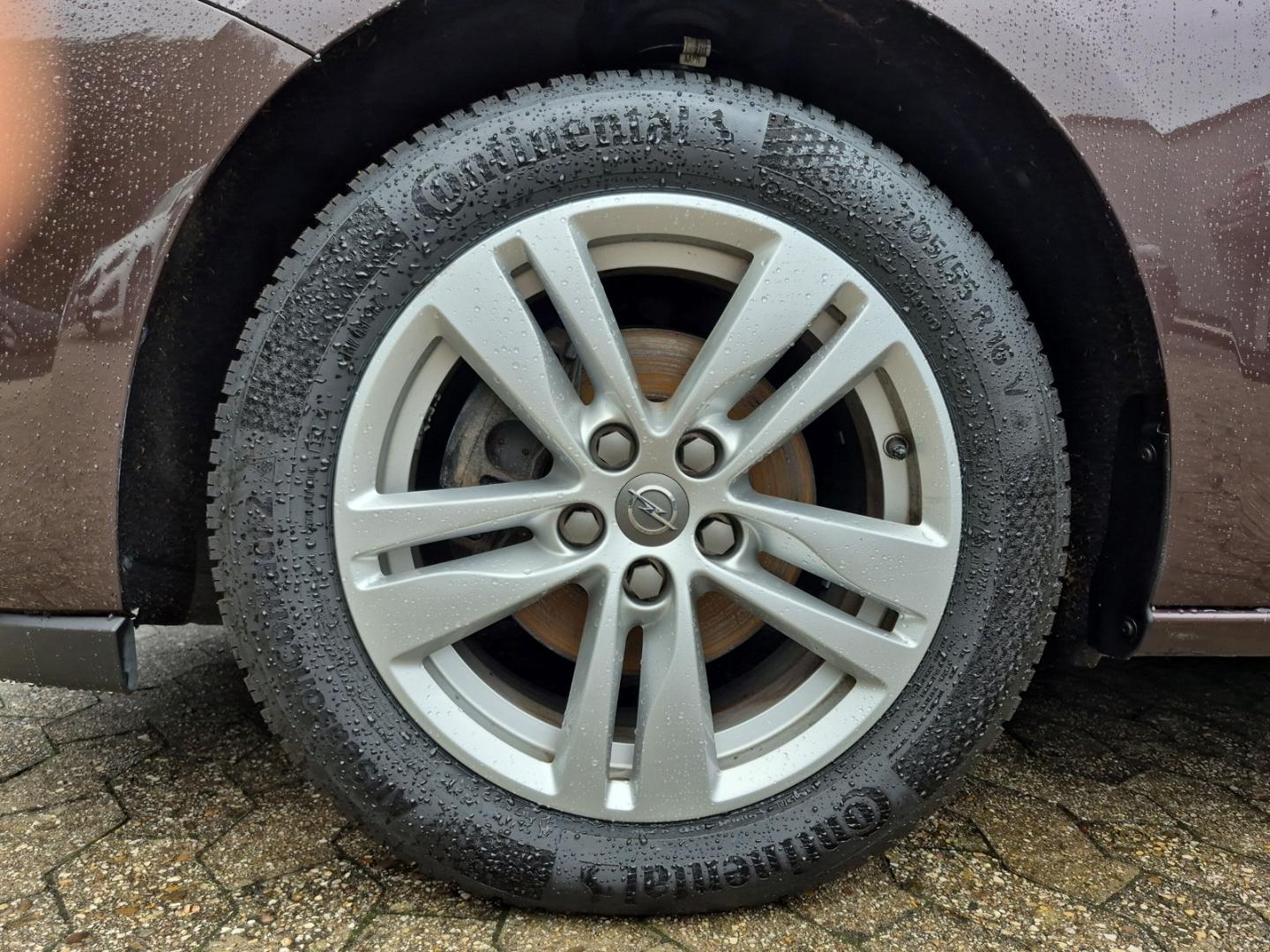 Opel Astra K Dynamic 1.4 AUTOMATIK Kamera Navi SHZ PD