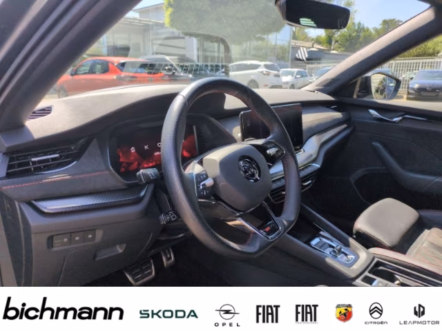 Skoda Octavia RS Plus StHz 19'' Canton AHK Massage
