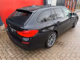 BMW 520 d Touring  Sport Line GJR Shadowline Autom. - BMW 5er Reihe: Schwarz