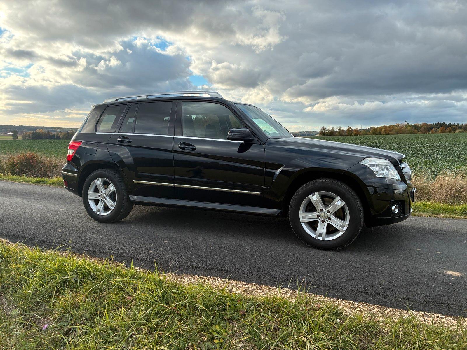 Mercedes-Benz GLK 320