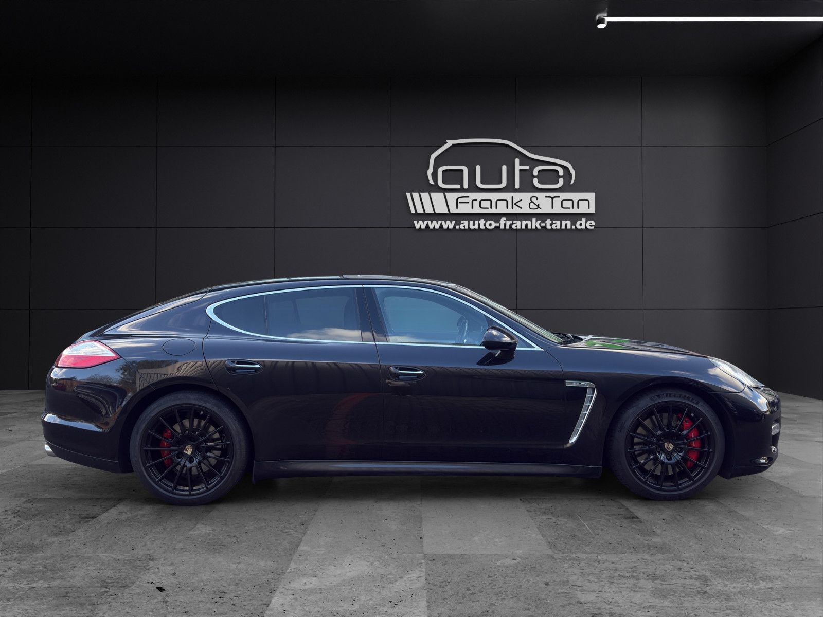 Fahrzeugabbildung Porsche Panamera Turbo/Sport-Chrono/Schiebedach/Memory