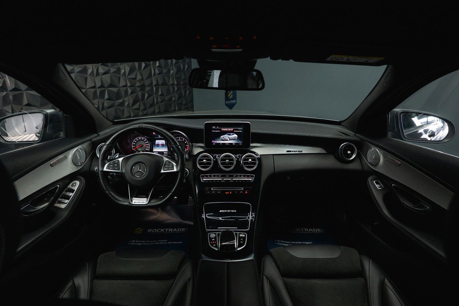 Fahrzeugabbildung Mercedes-Benz C 63 AMG Lim. | BURMESTER | LED | Top Zustand