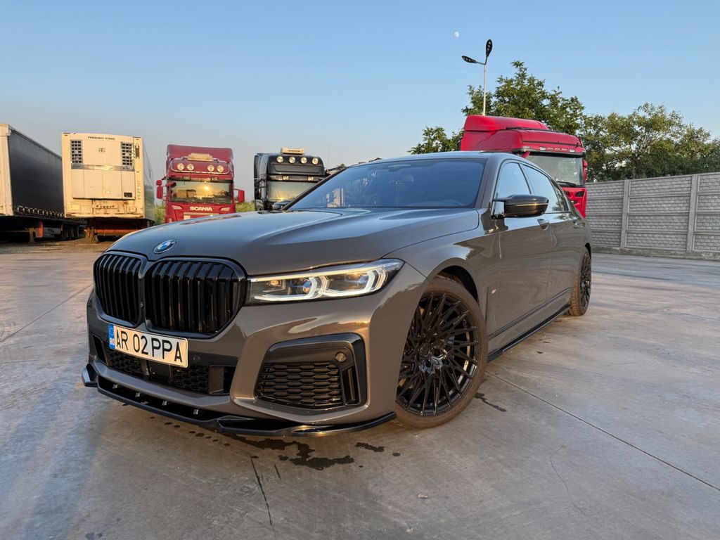 Image of BMW 750