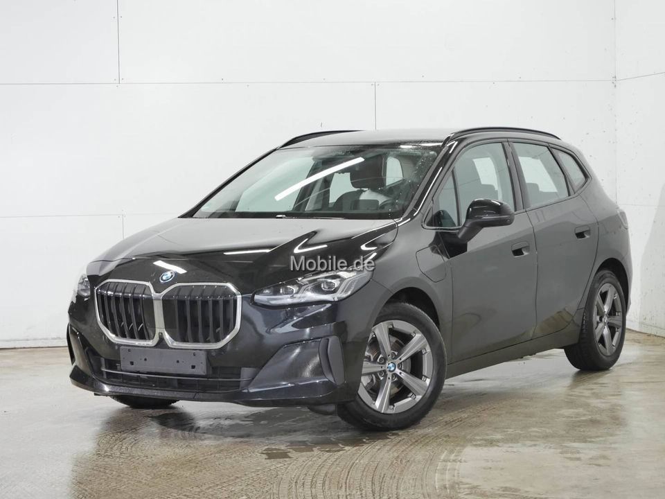 BMW 225 Active Tourer - Bild 2