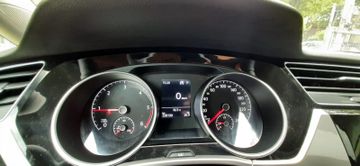 Volkswagen Touran - 8