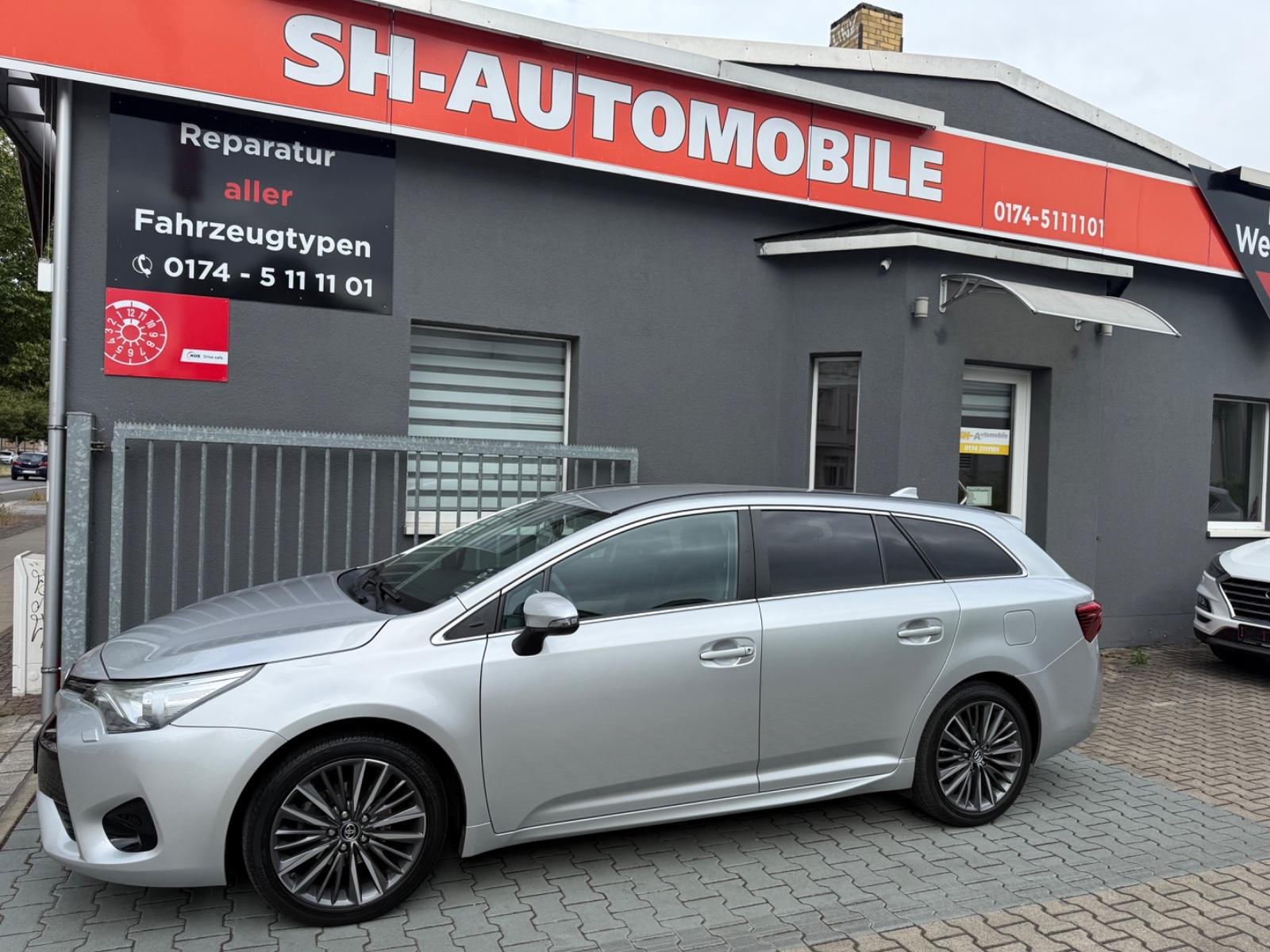 Toyota Avensis 1,8-l-Valvem.Executive Sports.Kamera.LED