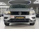 Volkswagen Tiguan Highline 4Motion 2.0 TDI ST-HZG/PANO/AHK - Volkswagen Tiguan mit Diesel-Antrieb: Vollleder, Beheizbares Lenkrad, Automatik