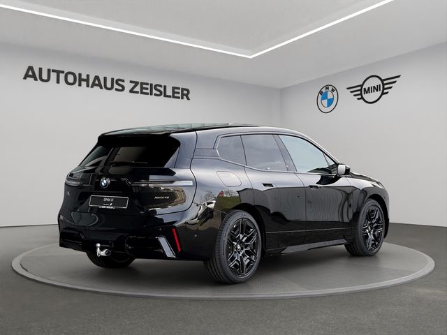 Foto Nummer 2: BMW iX