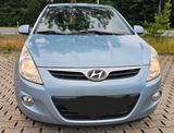 Hyundai i20 1.6  Neu TÜV - Hyundai i20 mit Diesel-Antrieb: 1.6
