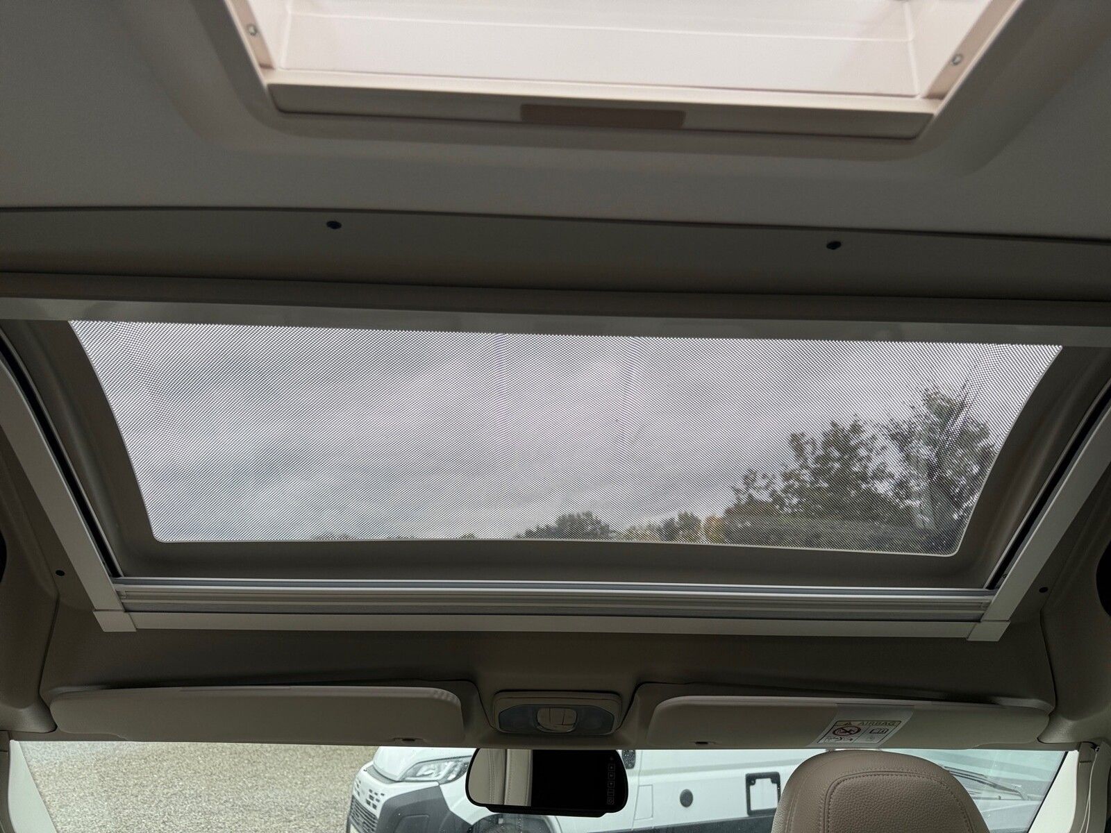 Fahrzeugabbildung Karmann Dexter DE 600 Captain-Chair-Sitze, Automatik