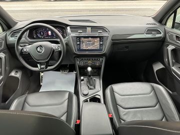 Fahrzeugabbildung Volkswagen Tiguan Allspace 2.0 TSI 140kW DSG 4MOTION R-Line