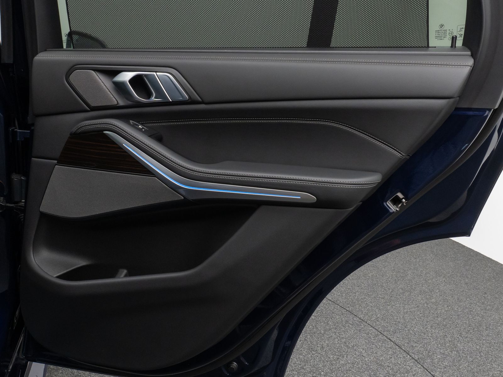 Fahrzeugabbildung BMW x5 xD50e M SportPro Panorama 360°HUD DAB H/K 21"