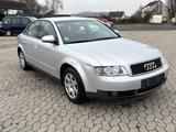 Audi A4 2.0 multitronic - Audi A4 aus 2001: 2.0