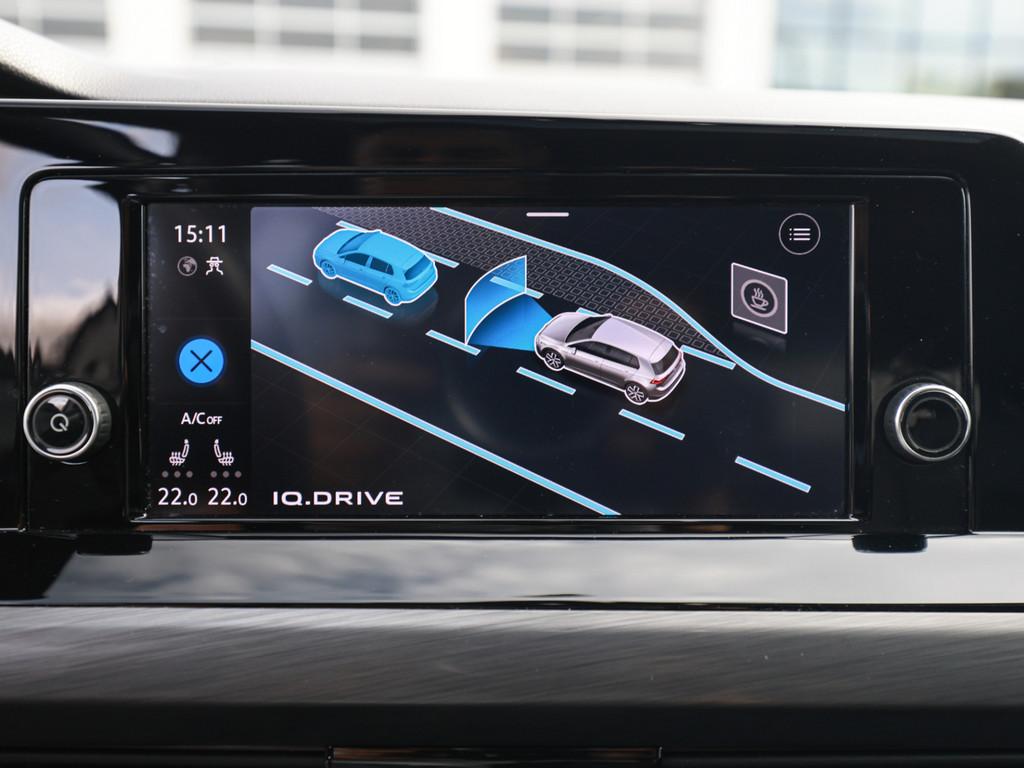 Volkswagen Golf VIII 1.5 eTSI Style PANO LED ACC SHZ PDC, миниатюра 15