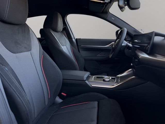 Foto Nummer 12: BMW i4