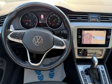 Volkswagen Passat Variant - 7