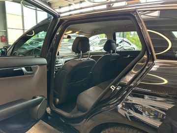 MYAUTOCENTER – Gebraucht- und Jahreswagen mit Werkstattservice in Pfaffenhofen Mercedes-Benz C 250 C T-Modell *2-ZONEN*TEMPO*Navi*SZHZ*PDC*