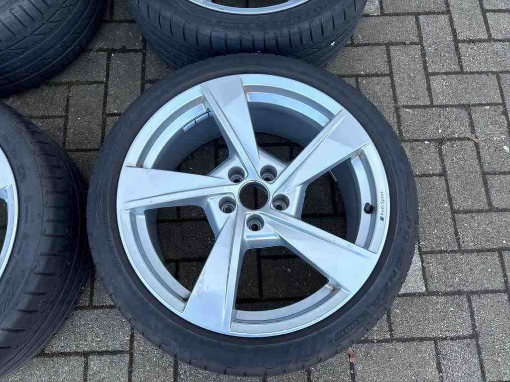 Audi A4 - Bild 10