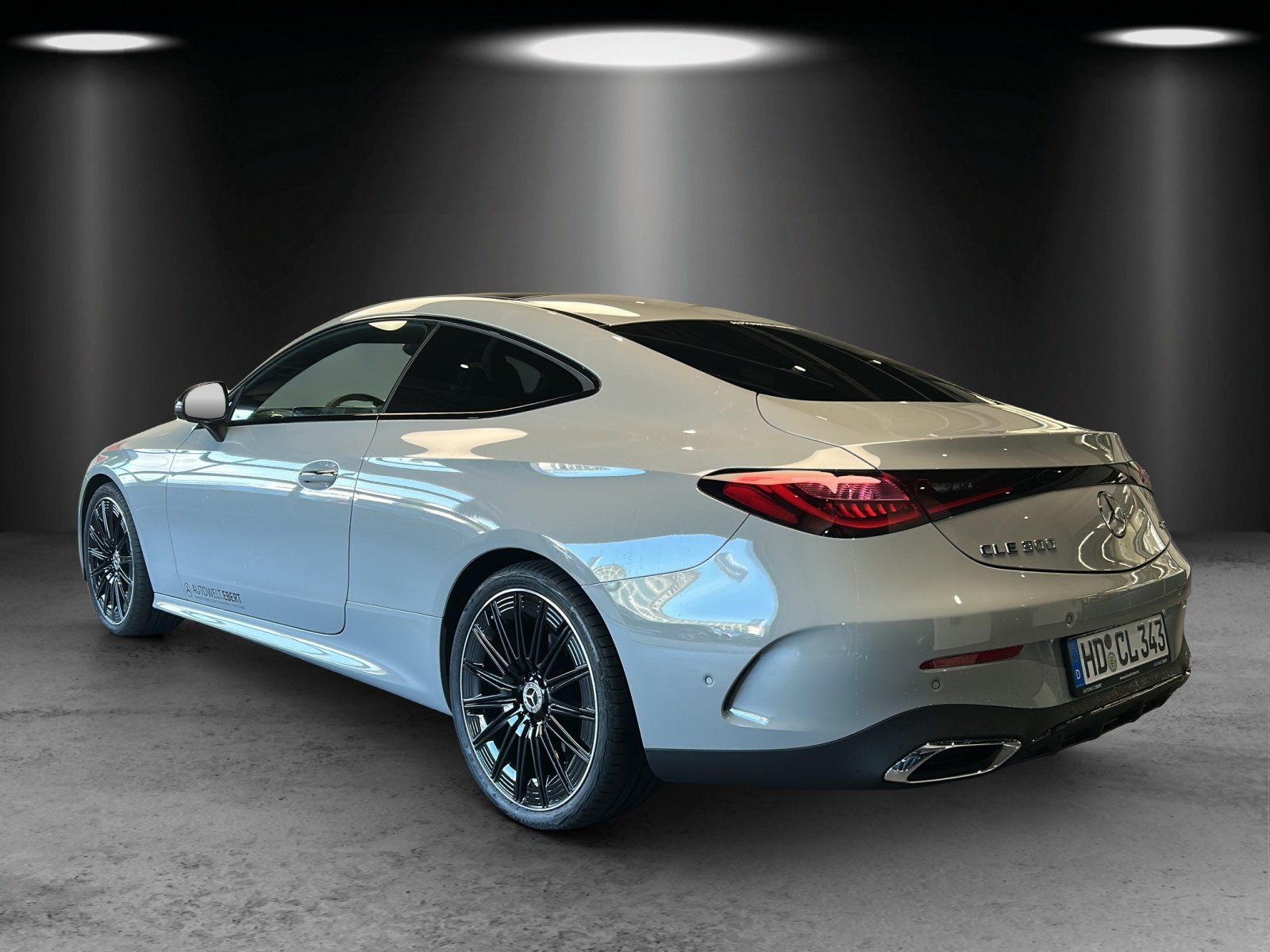 Fahrzeugabbildung Mercedes-Benz CLE 300 4MATIC Coupé AMG 360° Pano AHK DigLight