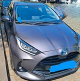 Toyota Yaris 1,5-l-VVT-i Hybrid CVT Team Deutschlan... - Toyota Yaris: De
