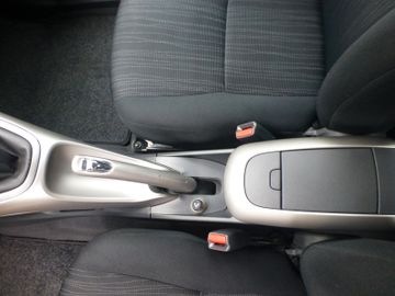 Toyota Auris Sol