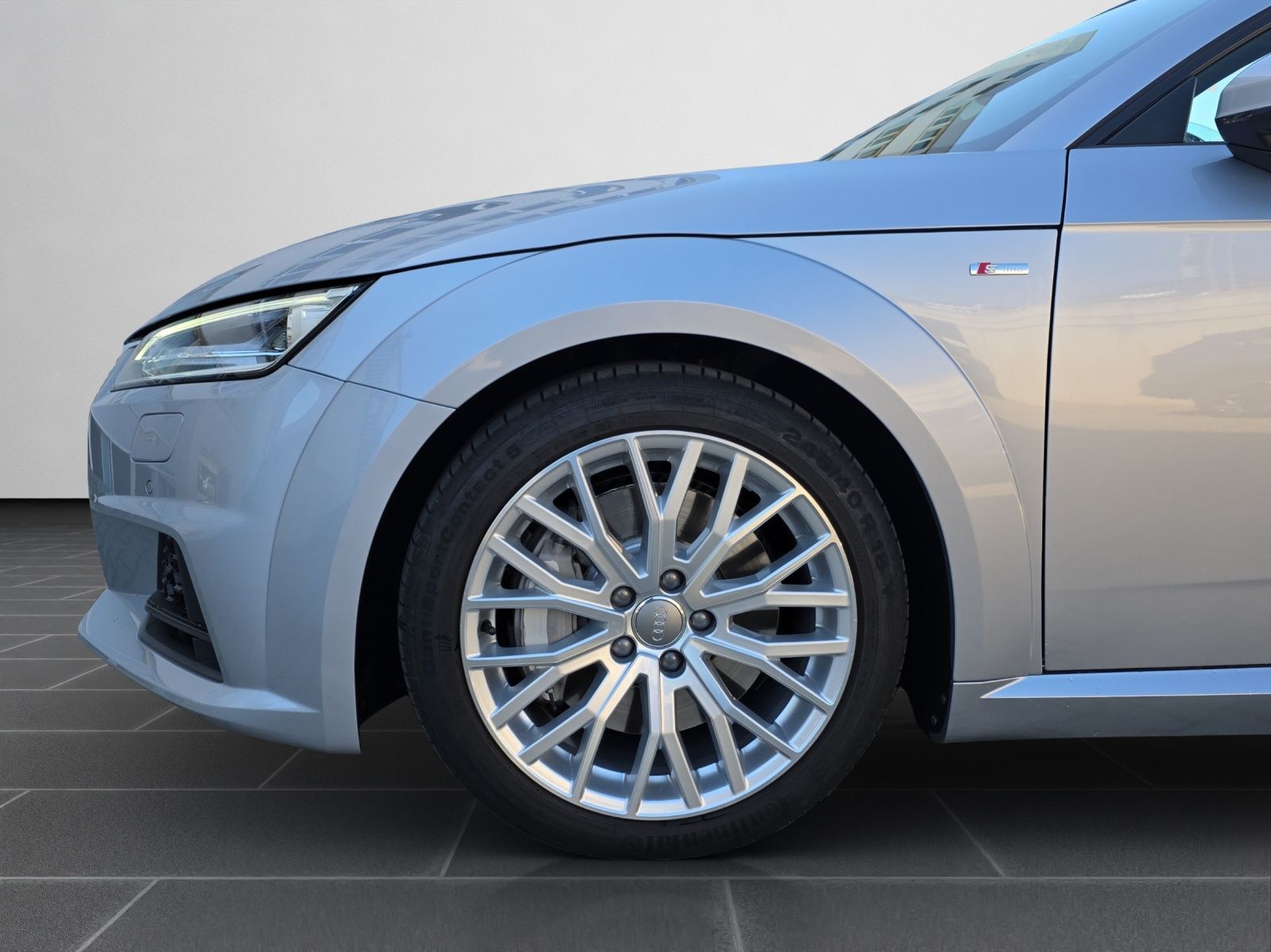 Audi TT - Bild 8