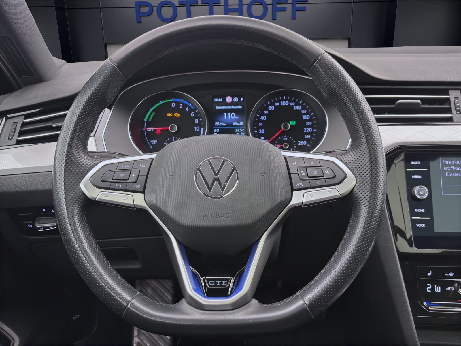 Volkswagen Passat Variant - Bild 12