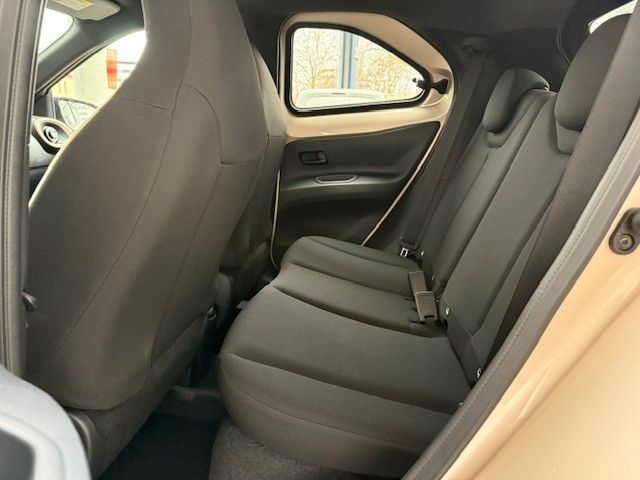 Fahrzeugabbildung Toyota Aygo X Teamplayer 1.0l 72PS Automatik/Kamera!