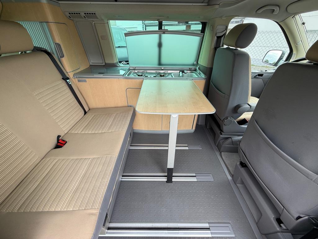 Volkswagen T5 California