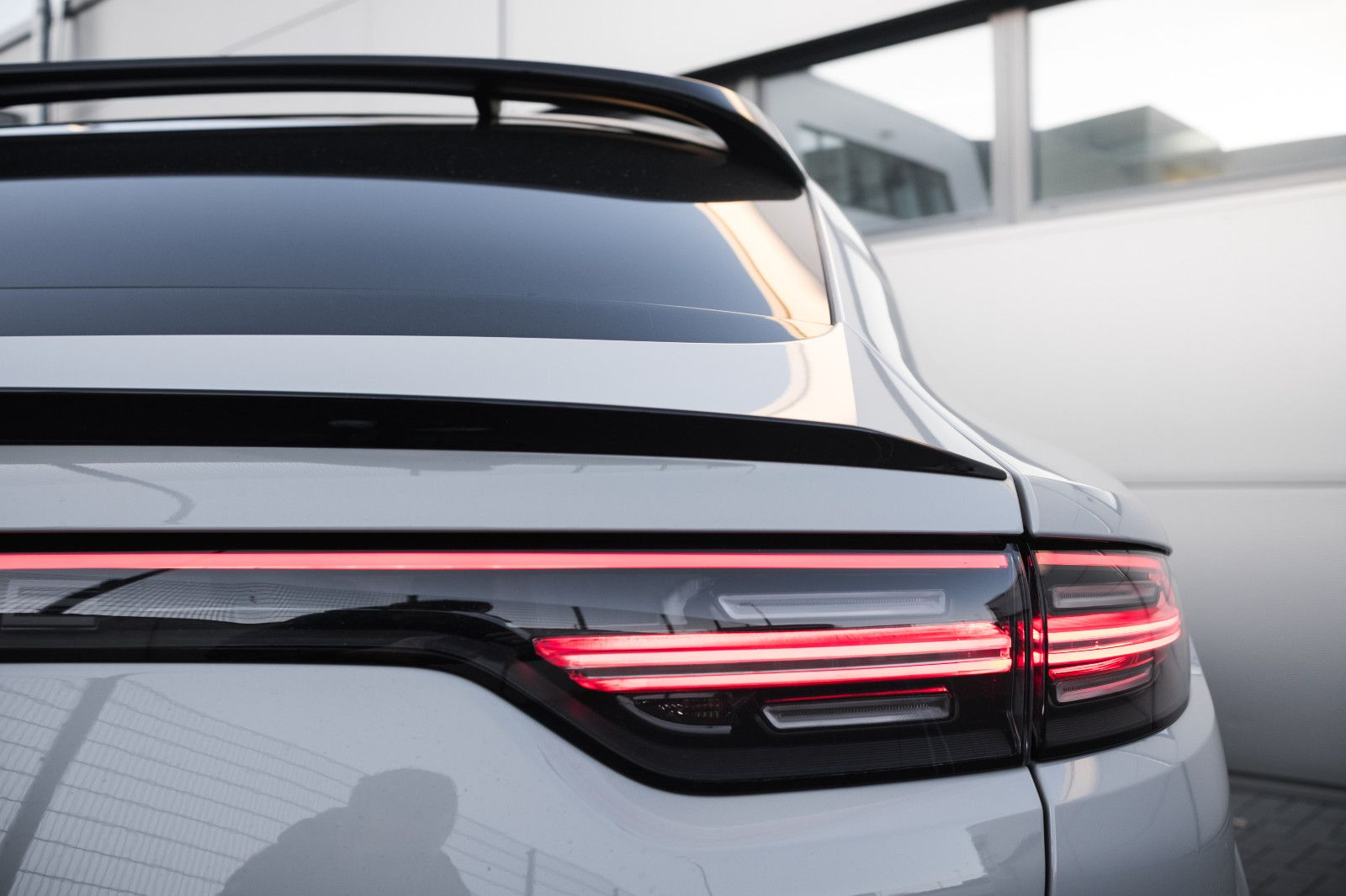 Fahrzeugabbildung Porsche Coupe GTS-Leichtbau-Inno-STHZ-PASM-360 Kamera