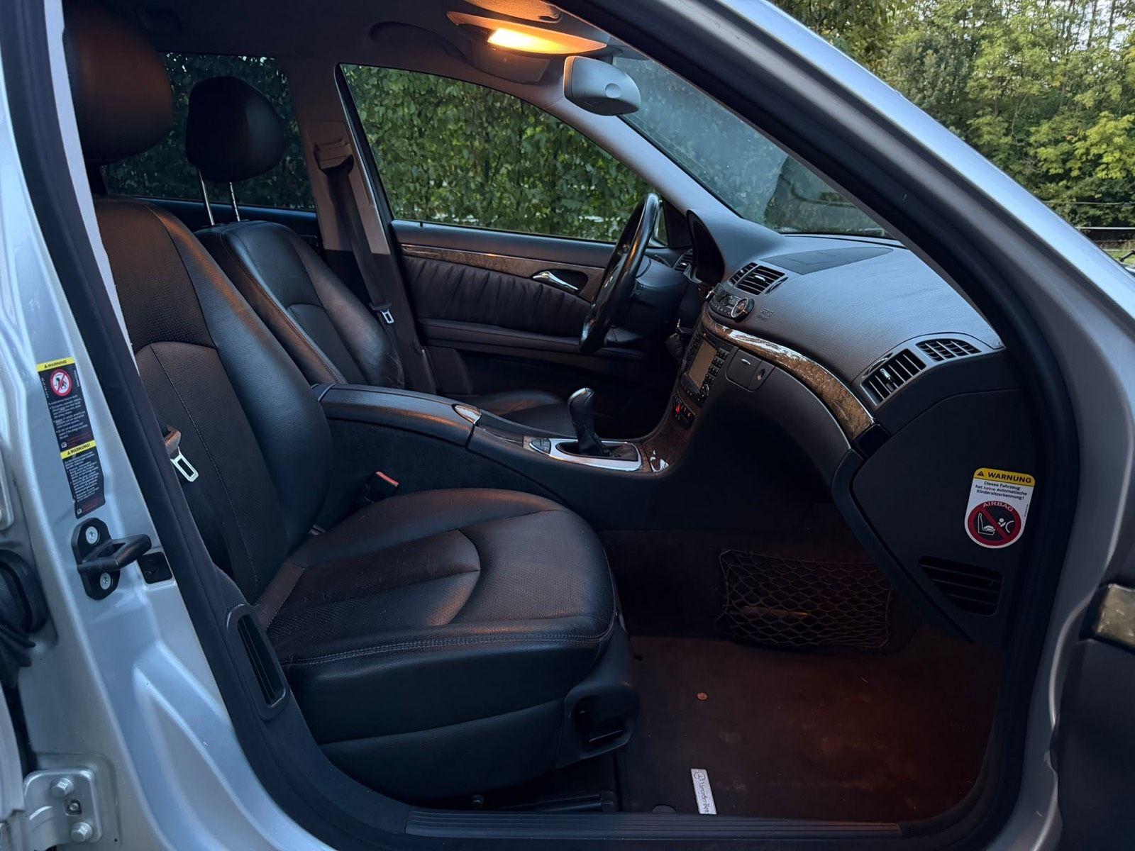 Mercedes-Benz E280 2005 — photo 9